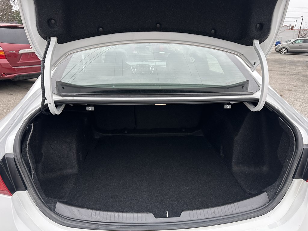 2018 Chevrolet Malibu Image 17