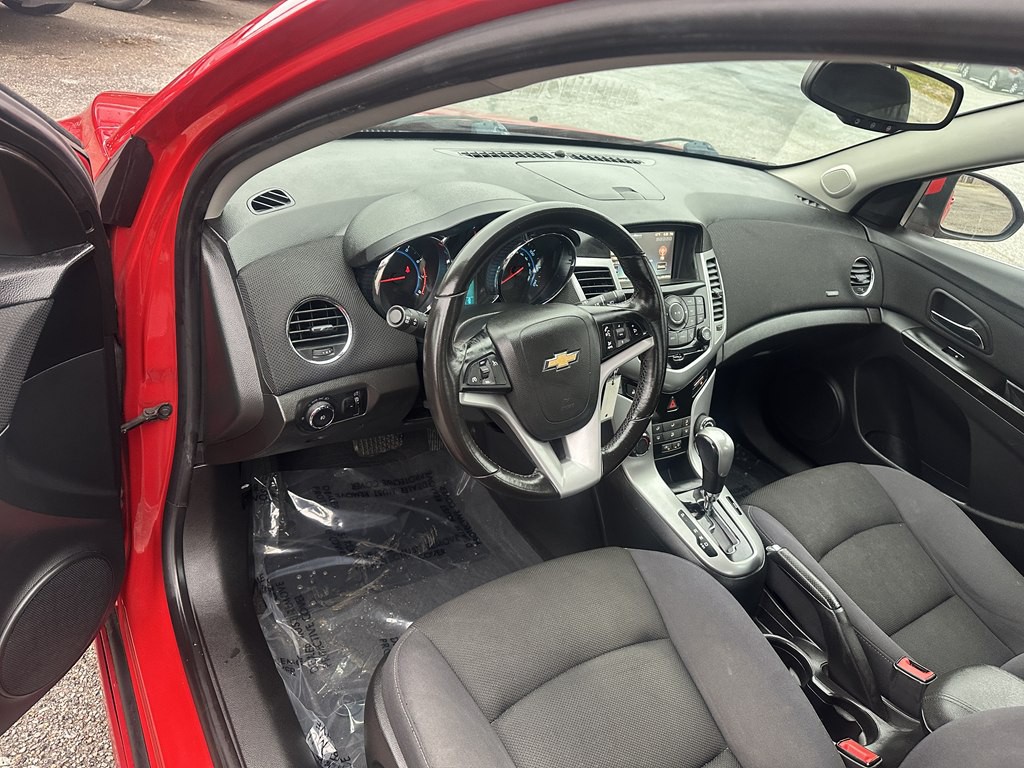 2013 Chevrolet Cruze Image 9