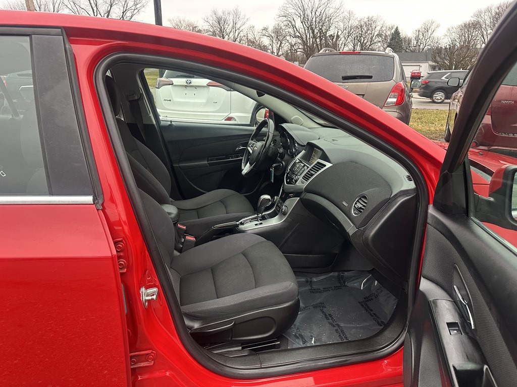 2013 Chevrolet Cruze Image 20