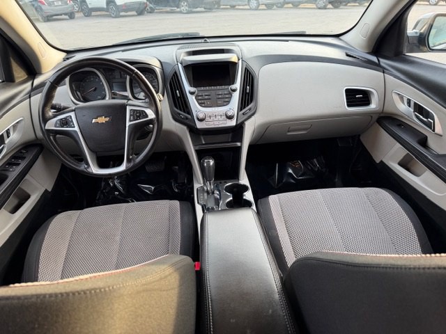 2017 Chevrolet Equinox Image 12