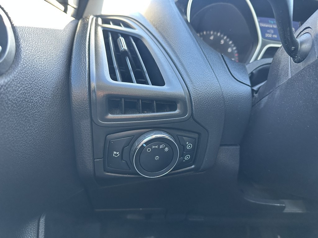 2013 Ford Focus Image 15