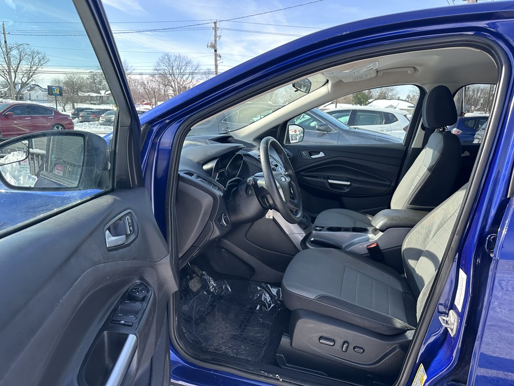 2015 Ford Escape Image 16