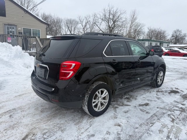 2017 Chevrolet Equinox Image 3