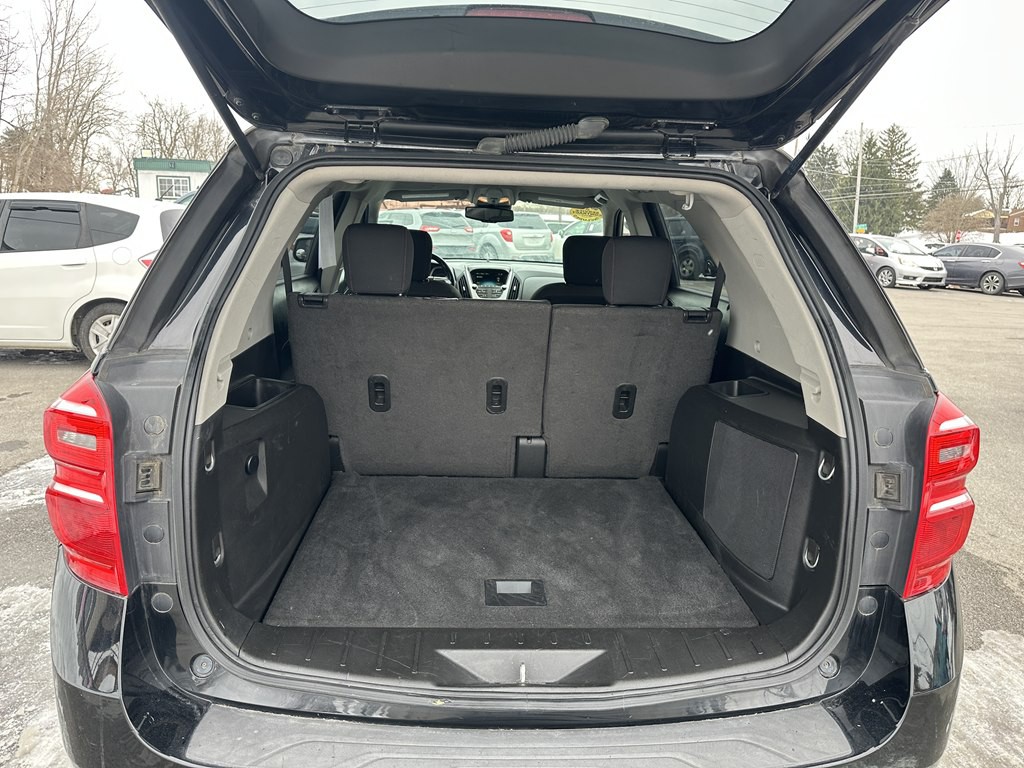 2016 Chevrolet Equinox Image 17