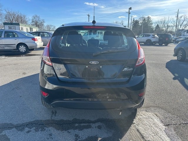 2017 Ford Fiesta Image 4