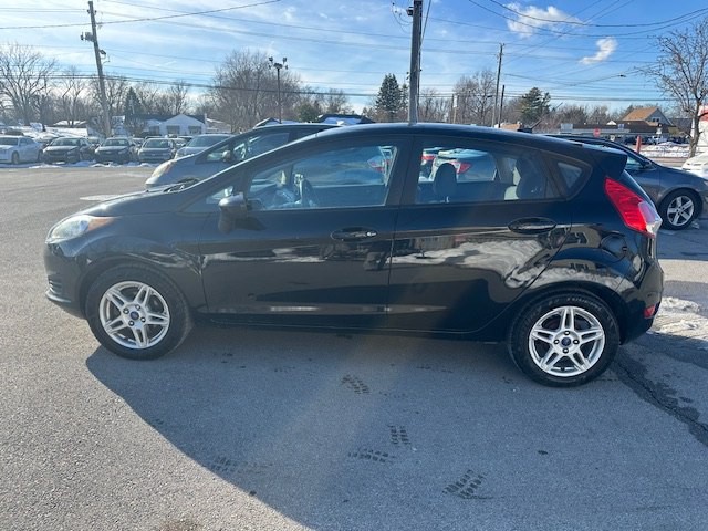 2017 Ford Fiesta Image 6