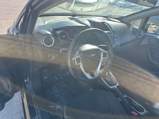 2017 Ford Fiesta Image 9