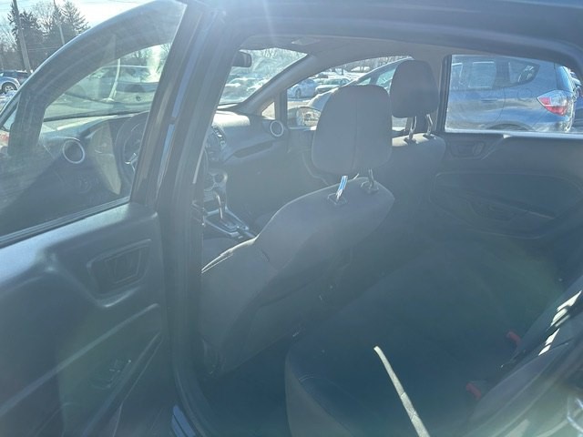 2017 Ford Fiesta Image 10