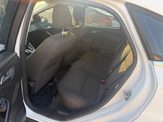 2012 Ford Focus Image 11