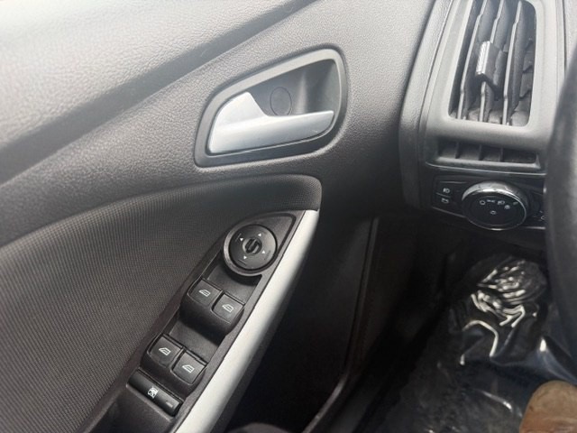 2013 Ford Focus Image 21