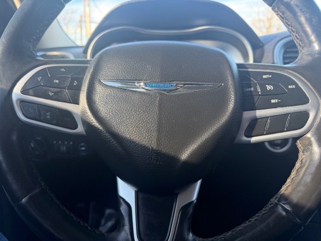 2019 Chrysler 300 Image 23