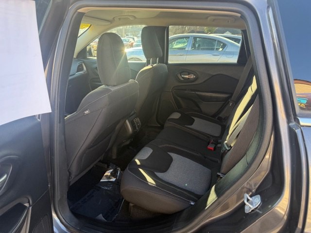 2014 Jeep Cherokee Image 11