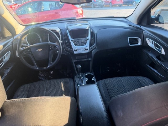 2017 Chevrolet Equinox Image 12