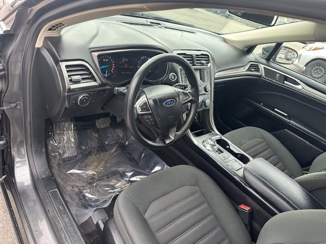 2017 Ford Fusion Image 9