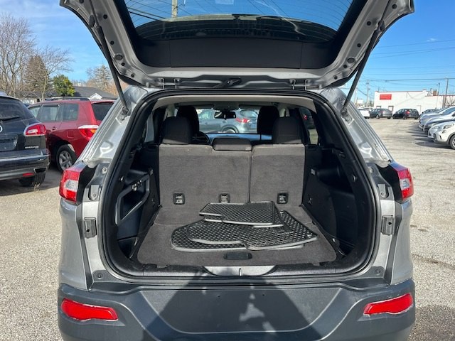 2016 Jeep Cherokee Image 18