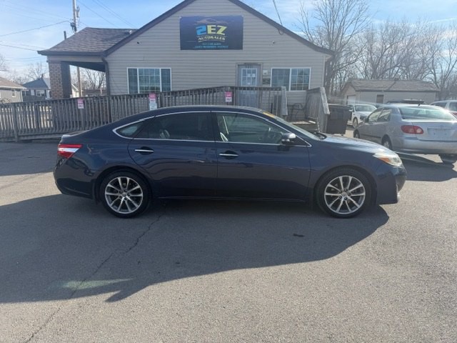 2014 Toyota Avalon Image 2