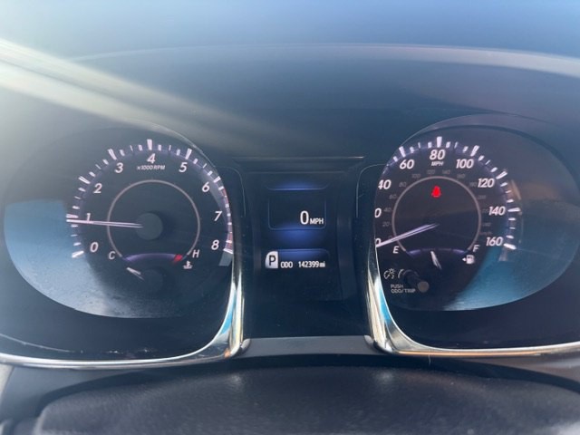 2014 Toyota Avalon Image 16