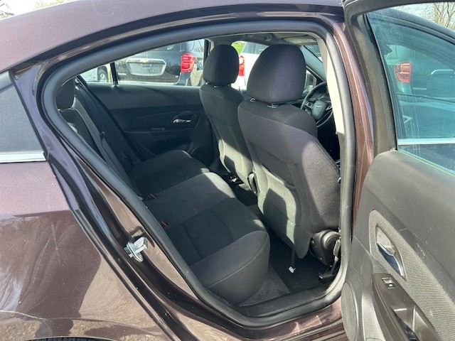 2015 Chevrolet Cruze Image 19