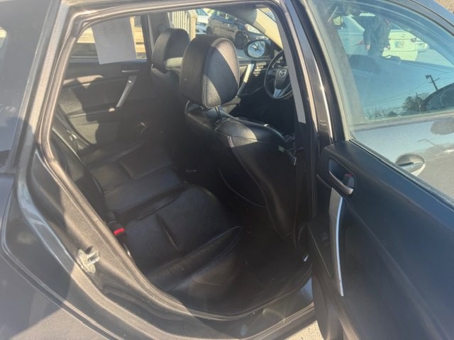 2012 Mazda Mazda3 Image 14
