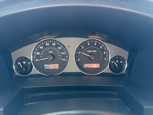 2008 Jeep Commander Image 17