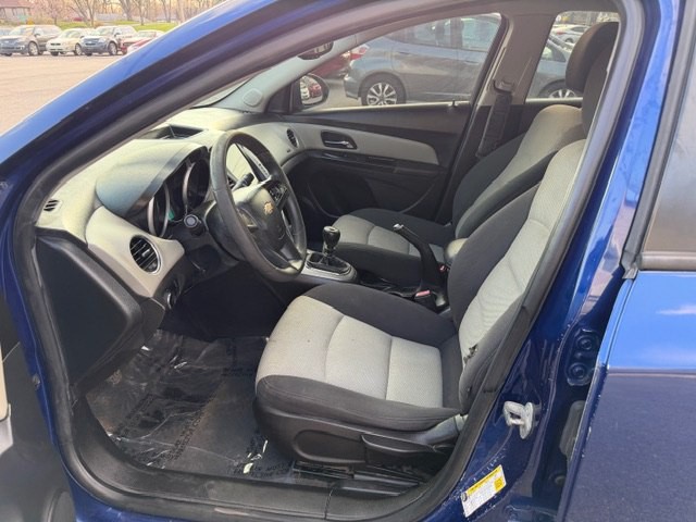 2013 Chevrolet Cruze Image 9