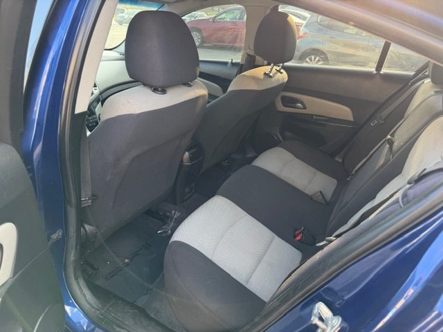 2013 Chevrolet Cruze Image 11