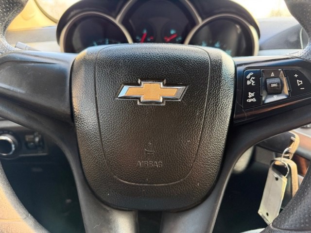 2013 Chevrolet Cruze Image 20