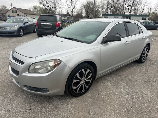 2011 Chevrolet Malibu Image 7