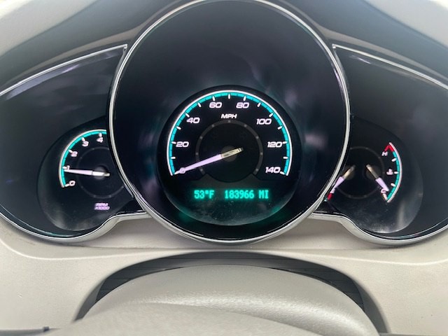 2011 Chevrolet Malibu Image 10