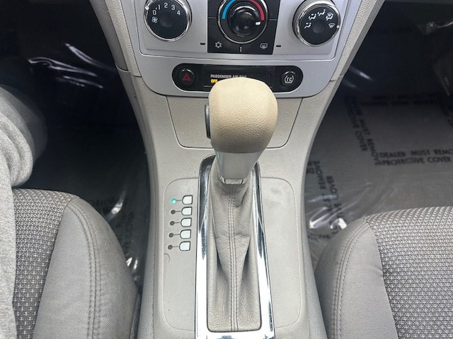 2011 Chevrolet Malibu Image 13