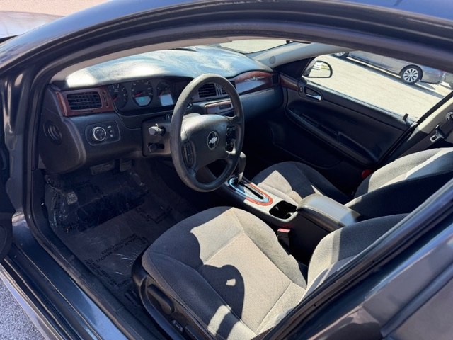 2010 Chevrolet Impala Image 10