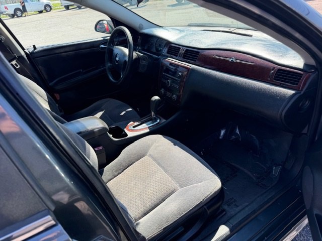 2010 Chevrolet Impala Image 19