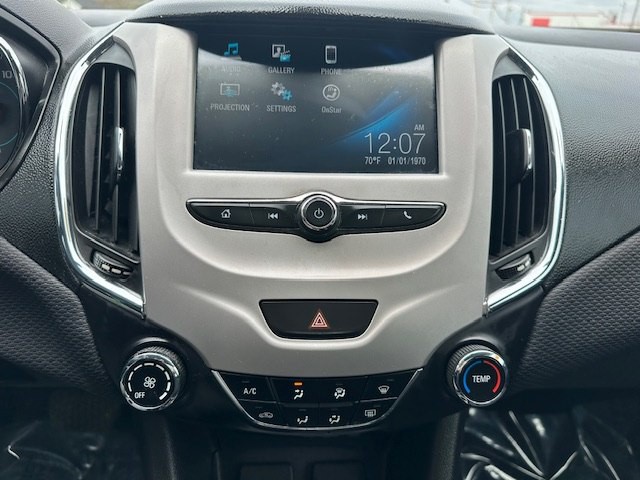 2016 Chevrolet Cruze Image 11