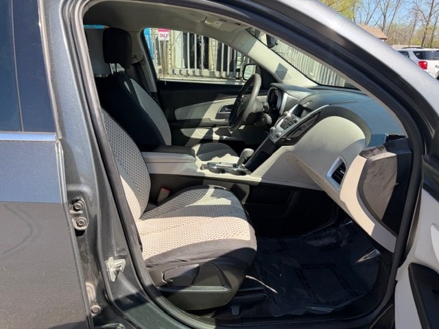 2010 Chevrolet Equinox Image 15
