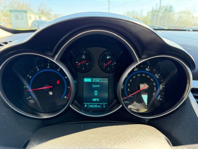 2014 Chevrolet Cruze Image 16