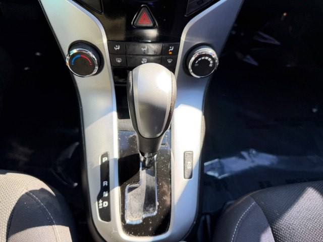 2014 Chevrolet Cruze Image 18