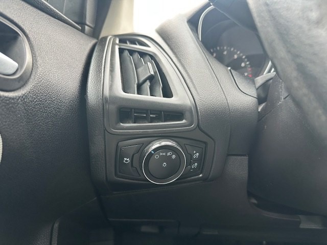 2014 Ford Focus Image 14