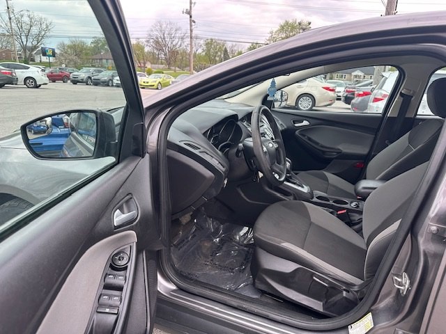 2014 Ford Focus Image 15