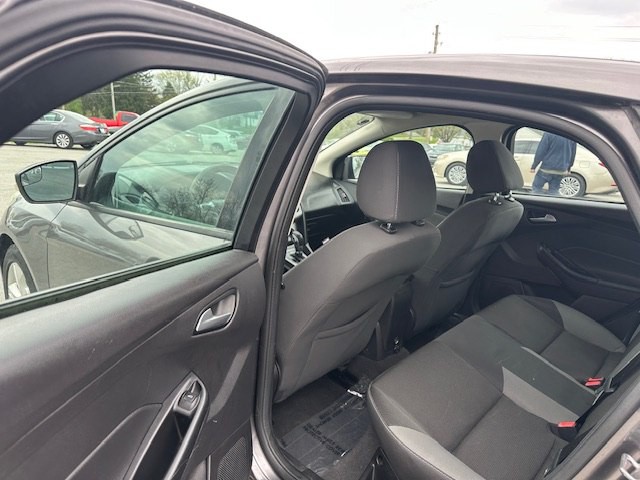 2014 Ford Focus Image 16