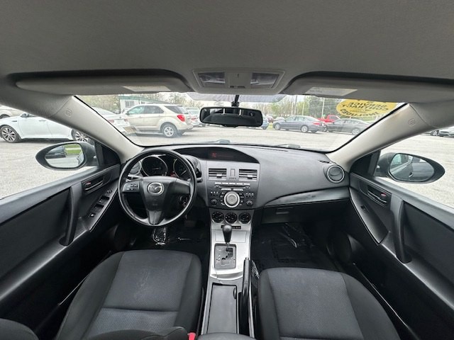 2010 Mazda Mazda3 Image 18