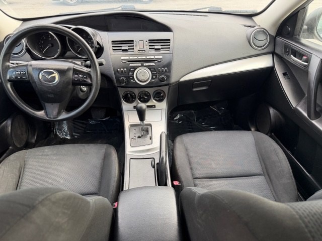 2011 Mazda Mazda3 Image 12