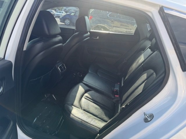 2016 Kia Optima Image 11