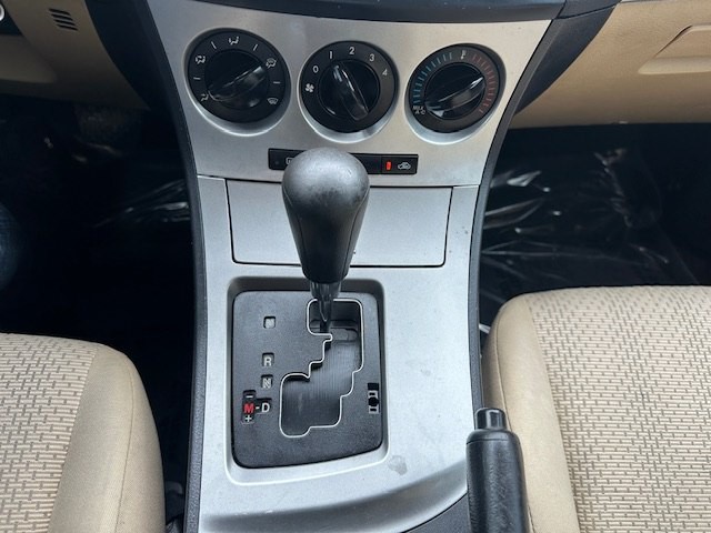 2010 Mazda Mazda3 Image 13