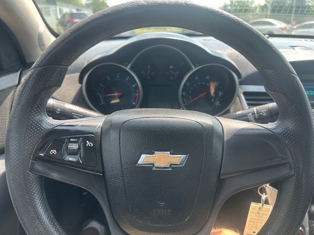 2014 Chevrolet Cruze Image 11