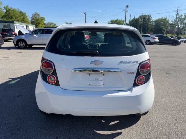 2014 Chevrolet Sonic Image 4