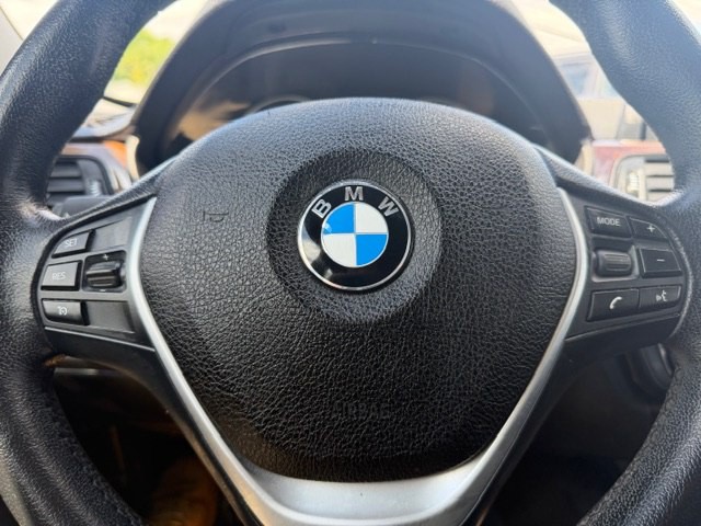 2015 BMW 3 Series Image 21
