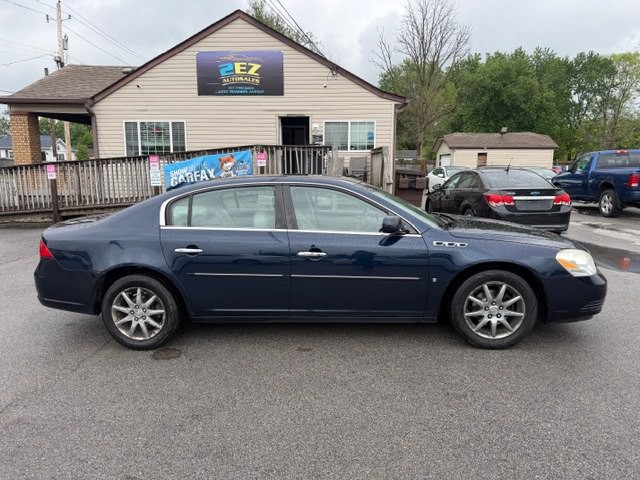 2008 Buick Lucerne Image 2