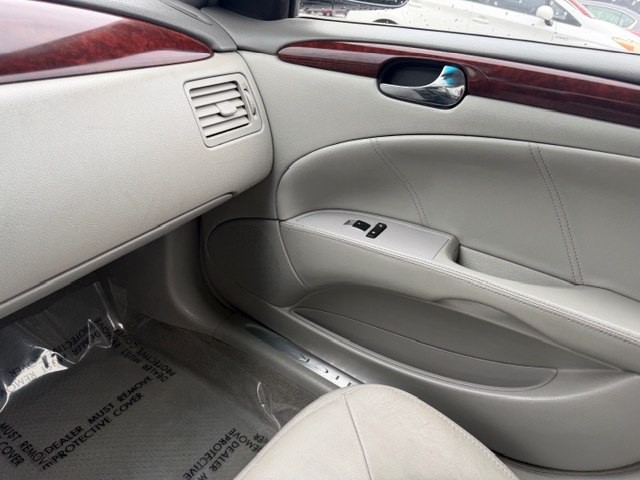 2008 Buick Lucerne Image 17