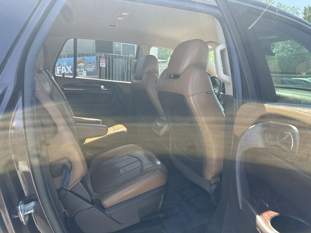 2016 Buick Enclave Image 18