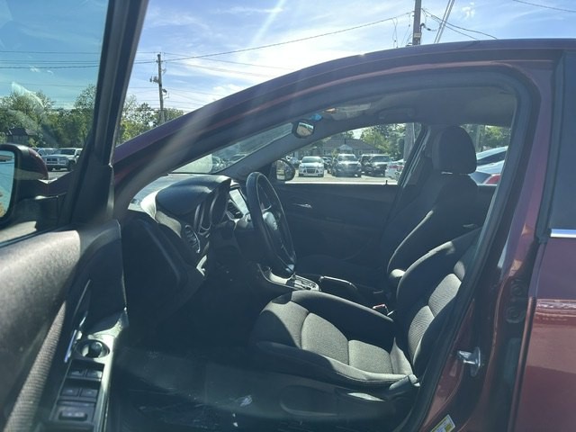 2015 Chevrolet Cruze Image 15
